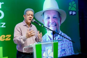 Leonel asegura gobierno del PRM tiene “arruinados” a productores y comerciantes