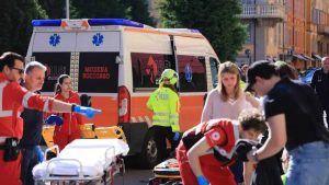 Ocho personas resultan heridas en atropello múltiple