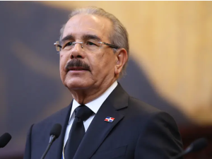 danilo-medina-asegura-que-el-pld-compite-por-el-primer-lugar