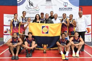 ucateba-y-ucne-reinan-en-el-3×3-universitario-celebrado-en-santiago