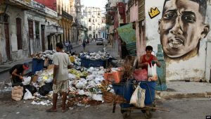 crisis-alimentaria-en-cuba-obliga-a-cientos-a-buscar-comida-en-la-basura