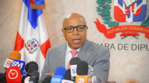 ¿Qué dijo Alfredo Pacheco sobre los aumentos en combustibles?
