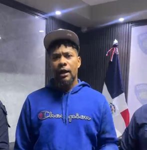 acusado-de-homicidio-en-boca-chica-se-entrega-a-la-policia-nacional