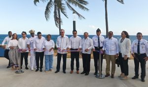 abinader-y-ministro-collado-inauguran-segunda-etapa-del-malecon-de-santo-domingo-este