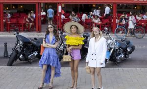 ‘emily-in-paris’-llegara-a-su-final-con-sexta-temporada-en-netflix