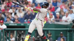 Michael Harris II lidera triunfo de Bravos sobre Marlins con dos cuadrangulares