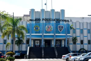 policia-busca-hombre-acusado-de-estrangular-a-su-pareja-adolescente-de-16-anos-en-villa-altagracia