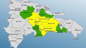 Las lluvias siguen y el oleaje está anormal en la costa norte de RD