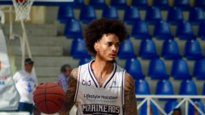 Andersson García sigue dominando el torneo