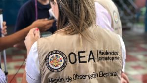 OEA despliega 96 observadores en Colombia con Leonel Fernández al frente de la misión electoral