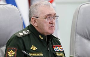 Tribunal ruso ordena confiscar bienes valorados en 77 millones de dólares a exviceministro de Defensa