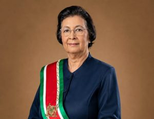 Presidenta de Surinam llegará a RD este sábado