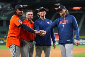 Astros logran juego combinado sin hits ante Rangers en paliza 9-0