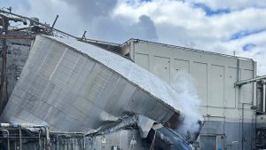 sube-el-drama-en-washington:-implosion-quimica-deja-al-menos-un-muerto-y-nueve-desaparecidos-en-planta-papelera