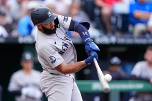 rosario-dio-2hr:-yankees,-piratas-y-toronto-ganan-por-paliza