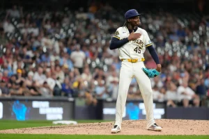 pat-murphy-critica-celebracion-de-abner-uribe-tras-ponche-ante-cardinals
