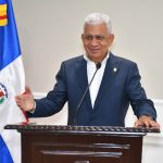 Ricardo de los Santos afirma reforma laboral seguirá adelante pese a diferencias por cesantía