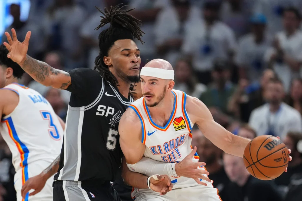 thunder-derrota-a-spurs-y-queda-a-un-triunfo-de-volver-a-las-finales-de-la-nba