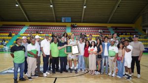 manuel-guzman-baja-el-telon-a-una-carrera-historica