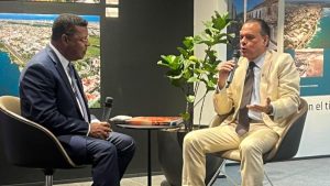 evolucion-y-retos-de-santo-domingo-en-un-libro