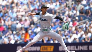 marlins-pierden-a-eury-perez-en-pleno-dominio:-9-ponches-en-4-entradas-y-espasmo-muscular