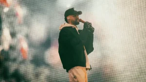 Jay Wheeler retoma el trap con su nuevo álbum “La Voz Favorita”