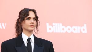 Cara Delevingne afirma que es lesbiana y revela sus deseos de tener hijos