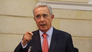 Álvaro Uribe respalda a Abelardo de la Espriella tras la primera vuelta y reconoce derrota de Paloma Valencia