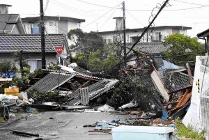 tifon-jangmi-golpea-el-sur-de-japon-dejando-al-menos-tres-heridos