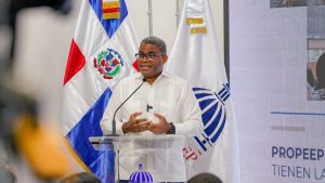 gobierno-transformara-1,400-viviendas-en-la-autopista-6-de-noviembre-y-la-ribera-este-del-ozama