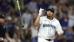 josh-naylor-regresa-a-la-alineacion-de-los-marineros