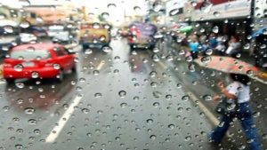 ¡Saquen sus paragas! Se esperan aguaceros en varias provincias para este jueves