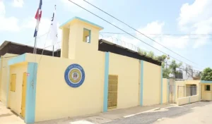 Recluso fallece en centro penitenciario de Dajabón; autoridades investigan el caso