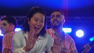 fujimori-y-sanchez-se-disputan-la-presidencia