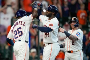Jordan Alvsrez pega grand slam ante Atleticos: Otros resultado de MLB