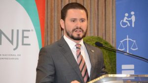 Empresario advierte deuda RD supera 61.4% del PIB