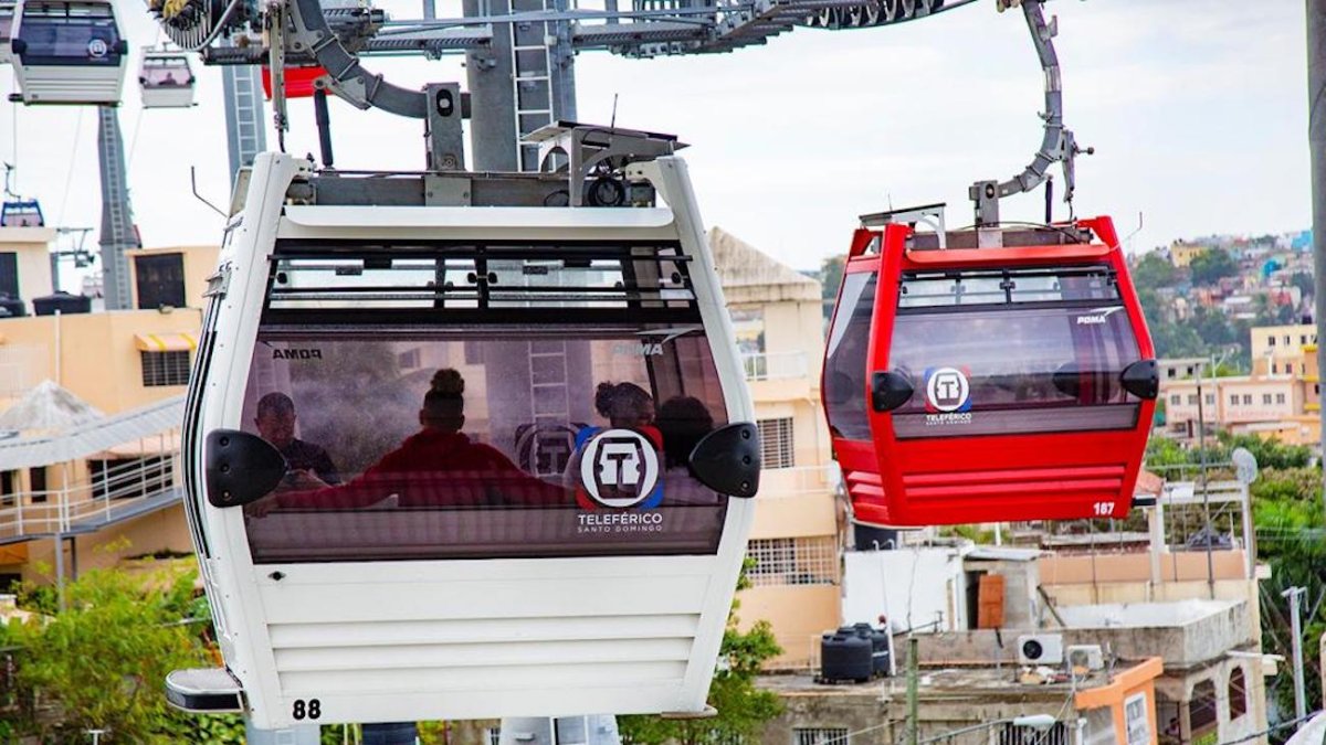 Teleférico suspende servicio en tramo desde la estación Charles de Gaulle hasta Sabana Pérdida