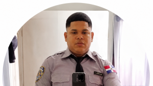 Matan a tiros a agente policial dentro de una banca en Nagua