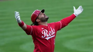 Eugenio Suárez guía la paliza de los Rojos de Cincinnati sobre los Mets de Nueva York