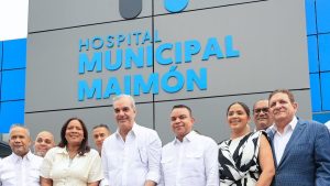 Gobierno inaugura remozado Hospital de Maimón con nueva Emergencia