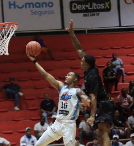 montero-encesto-30-puntos-y-titanes-vencieron-a-reales