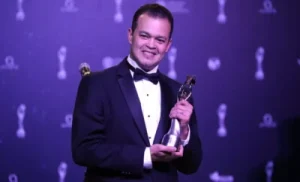 acroarte-lamenta-el-fallecimiento-del-artista-alex-bueno