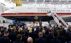 trump-presenta-el-nuevo-air-force-one-valorado-en-400-millones-de-dolares