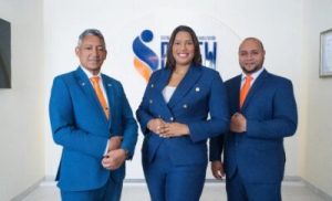 Renew celebra nueve años de excelencia y es reconocida como Empresa Caribeña del Año 2026