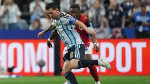 Messi se convierte en el máximo goleador en la historia de los Mundiales con 17 tantos