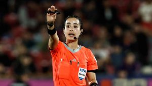 Mexicana será tercera mujer en dirigir un partido en historia de Mundiales masculinos