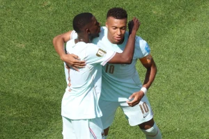 Francia y España imponen jerarquía; Cabo Verde hace historia y Senegal revive en el Mundial
