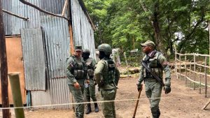 Senpa interviene matadero ilegal y desmantela asentamientos en la ribera del río Haina