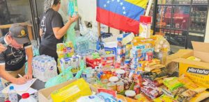 Venezolanos en Ecuador recolectan ayuda para afectados por terremoto