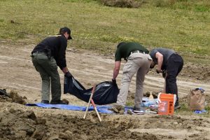 hallan-restos-de-al-menos-117-perros-en-refugio-de-animales-en-california